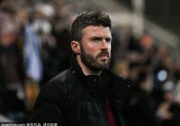 魔鬼开局！卡里克回归首战迎曼市德比 赛前无视名宿嘲讽