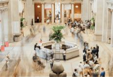 纽约大都会要建服装展厅，首展关注“着衣之身”