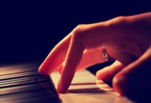 达万特·亚当斯领衔：NFL活跃达阵接球榜单与测验解析