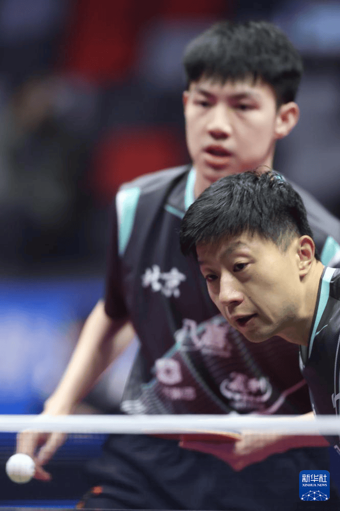 组圖(tú)：全(quán)运会乒乓球男团北京胜江苏 马龍(lóng)王楚(chǔ)欽(qīn)出战