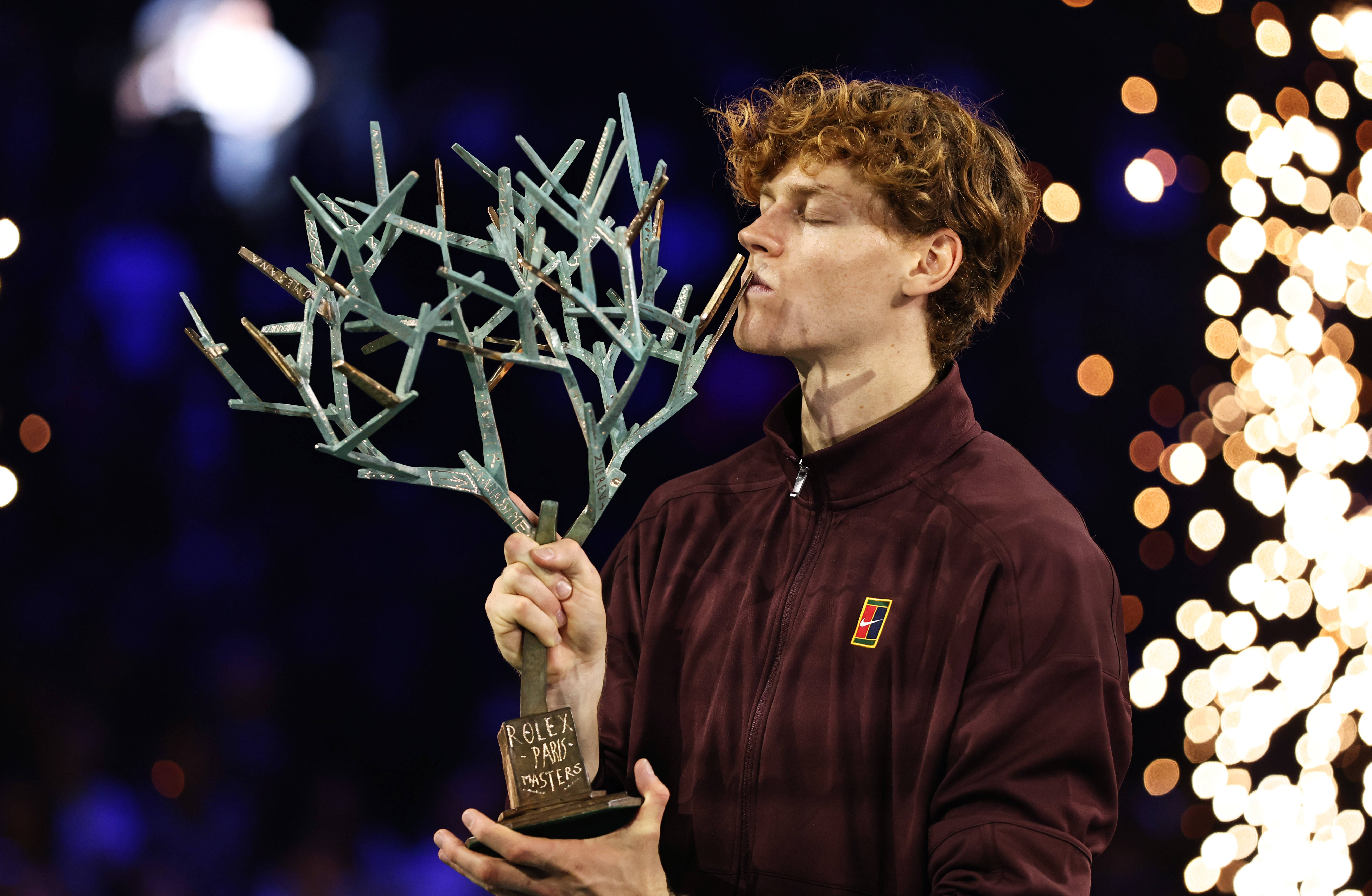 巴黎网球大师赛：辛納(nà)夺冠