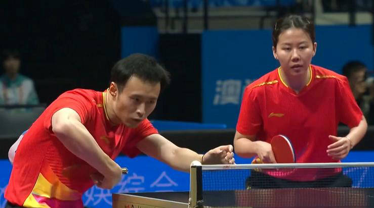 全运会乒乓球混双半决赛：陈垣宇蒯曼胜出，挺进决赛
